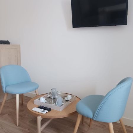 Hotel Cotinga Villars-les-Dombes Esterno foto